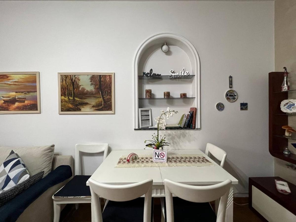 Apartamento Cozy Nest Ledi Tirana Exterior foto